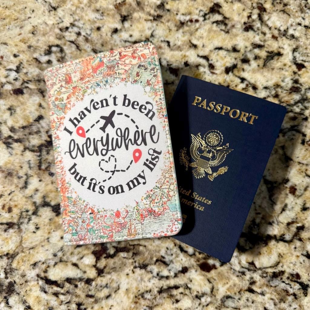 Everywhere - Passport Cover & Metal Luggage Tags (x2)